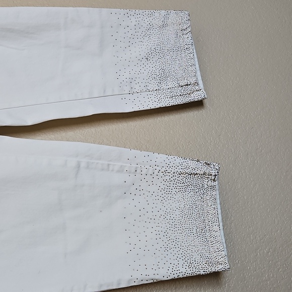 Soft Surroundings White Dazzle Denim Metro legging - Picture 3 of 11